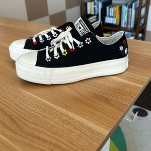 Converse platforms, embroidered